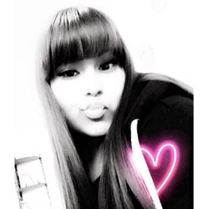 Meet your Posher, Stina